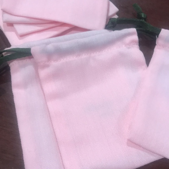 Kate spade (12) brand new pouches - Picture 10 of 10